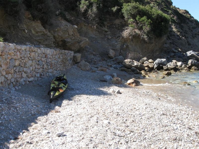 Landfall in the Leipsoi island