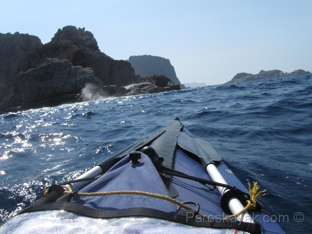 Paddling towards Limenari bay